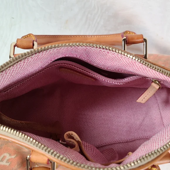 Dooney & Bourke spell out small domed satchel crossbody purse handbag - Picture 11 of 12